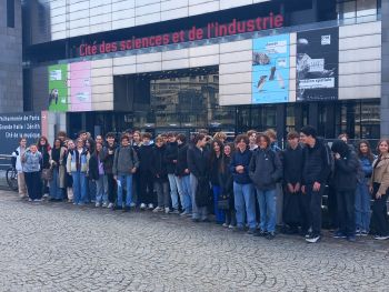 Collège Saint Charles site le Devoir : Journée à la Cité des Sciences à Paris - Ensemble St Charles