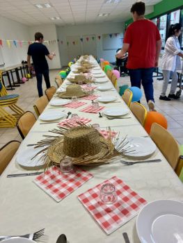 Soirée barbecue à l'Internat - Ensemble St Charles